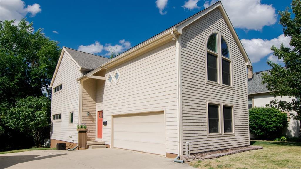400 Pauline Boulevard - Photo 1