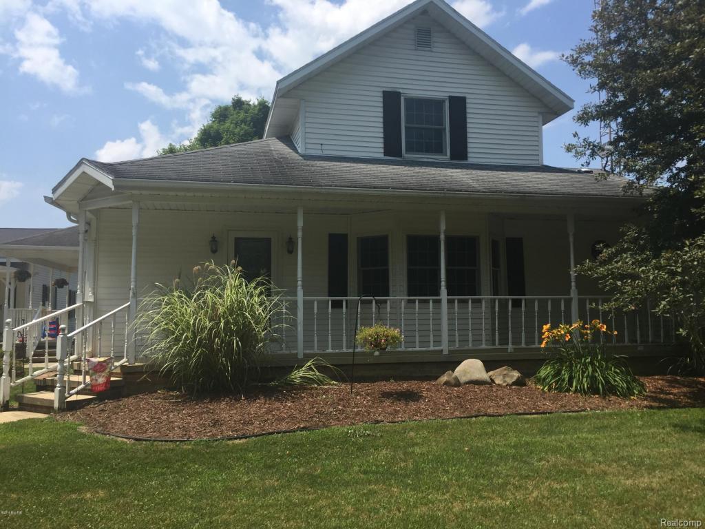 3920 Hog Creek Rd - Photo 1