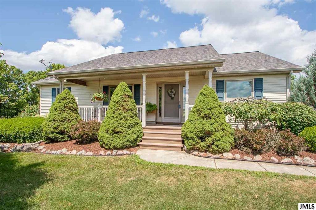 5392 Barnes Rd - Photo 1