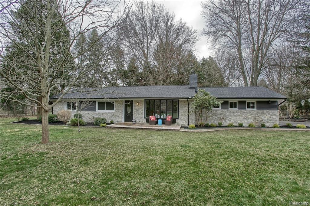 686 Wattles Road - Photo 1