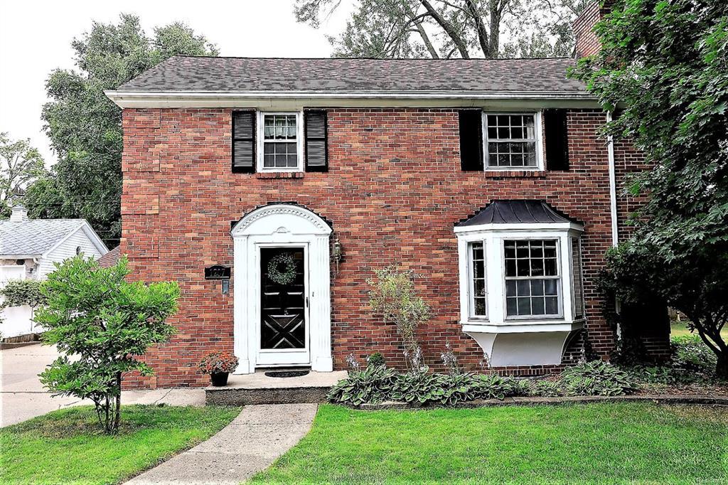 1207 Whittier Road - Photo 1