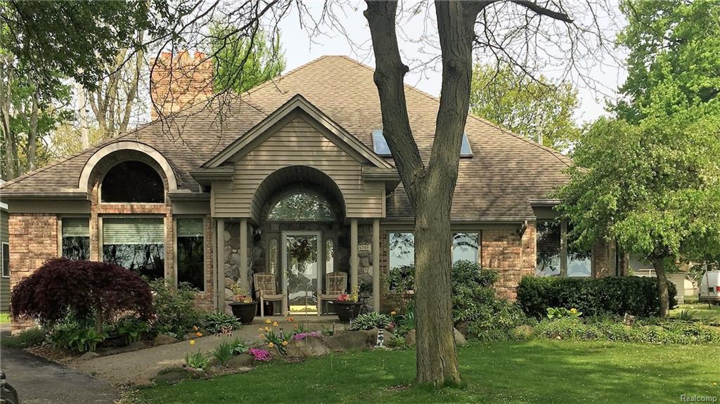 6100 River Road - Photo 1