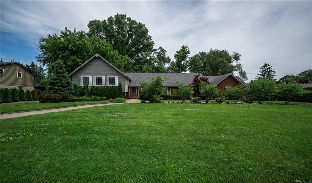 1516 Ardmoor Drive - Photo 1