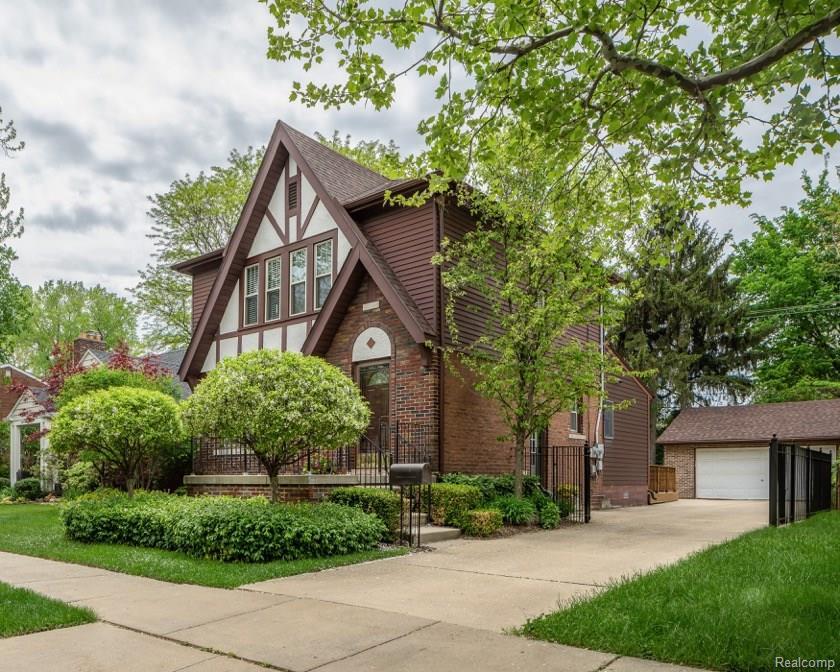 108 Maplefield Road - Photo 1