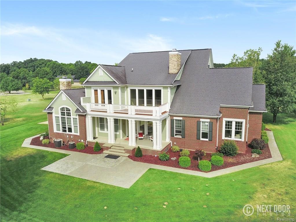 8391 Mallard Crossing - Photo 1