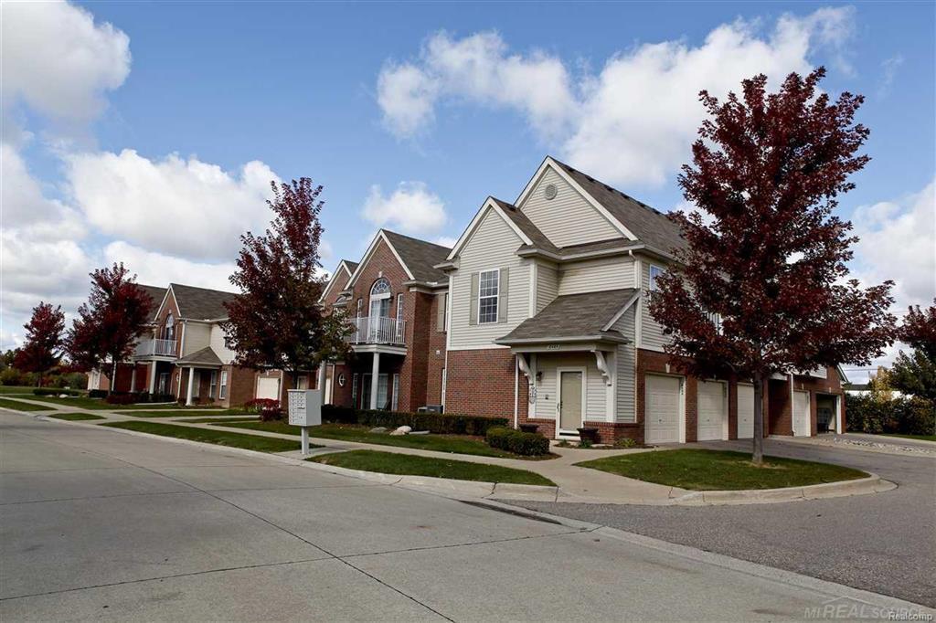 34562 Northrup - Photo 1
