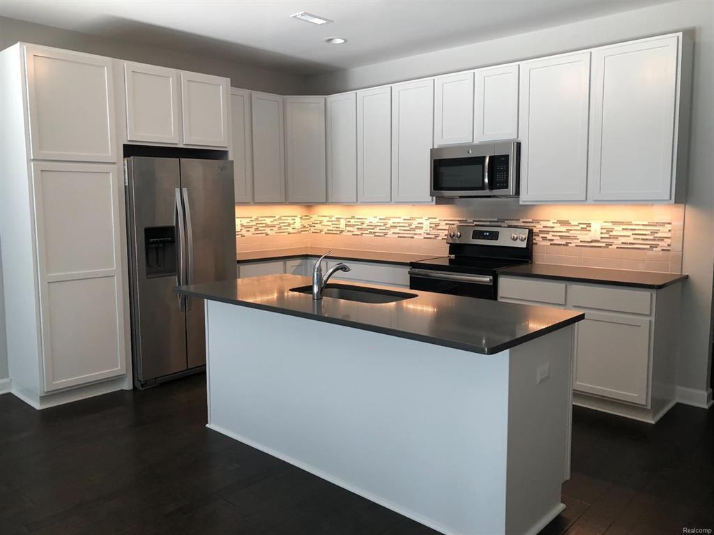 5647 Arbor Chase - Photo 1