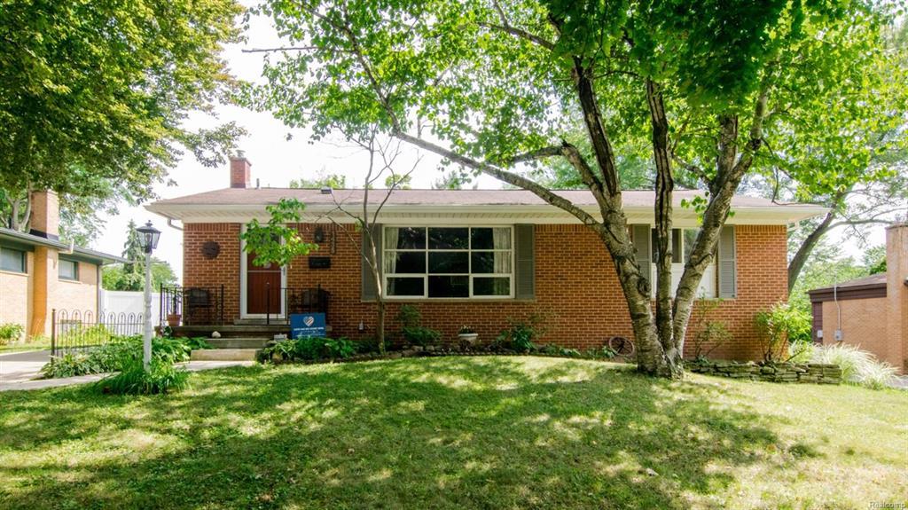 1435 Witmire Avenue - Photo 1