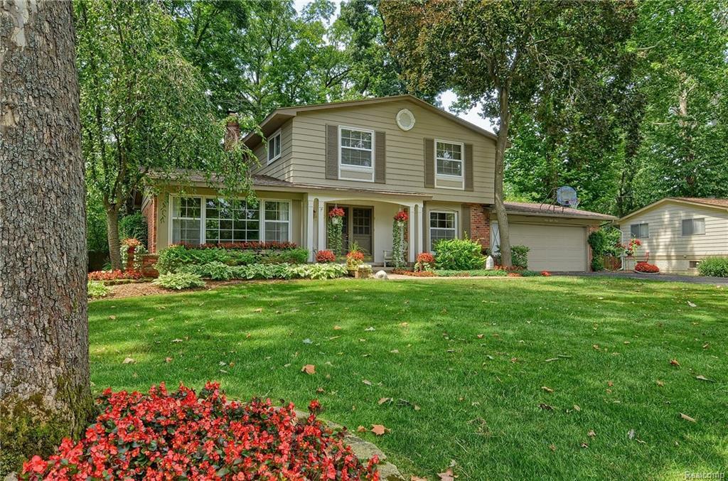 6840 Woodside Trail - Photo 1