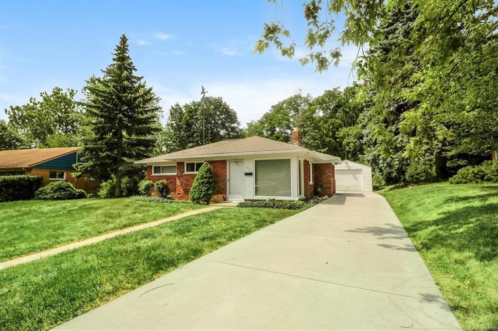 1037 Morningside Drive - Photo 1