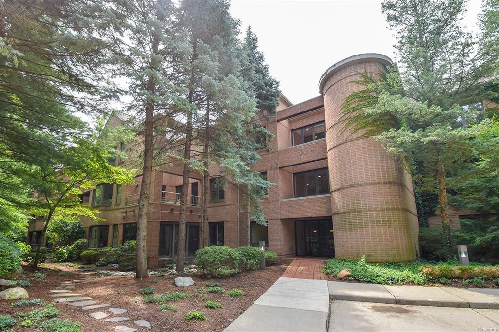 3000 Glazier Way - Photo 1