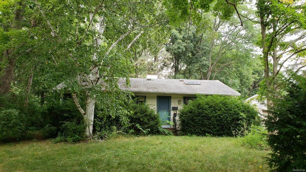 2533 Towner Boulevard - Photo 1