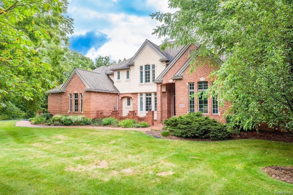 5307 Betheny Circle - Photo 1