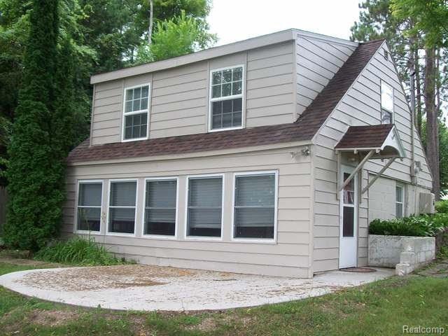 3945 Pine Road - Photo 1