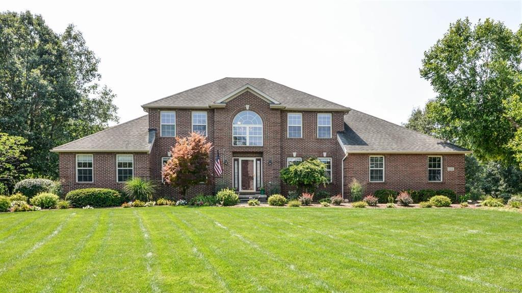 9356 Apple Crest Drive - Photo 1