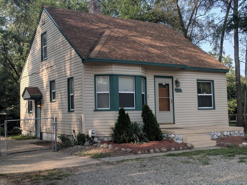 4139 Auburn Road - Photo 1