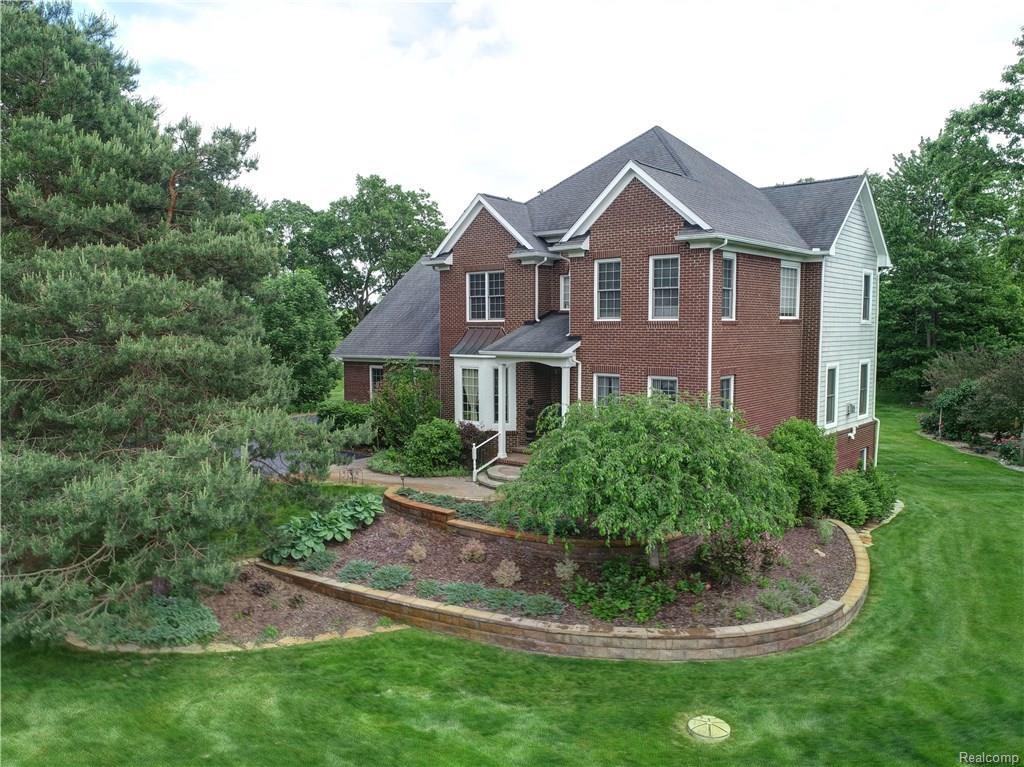 270 Lake Pines Drive - Photo 1