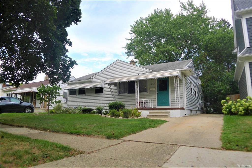 612 Vermont Avenue - Photo 1