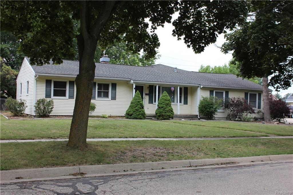1147 Braeview Drive - Photo 1