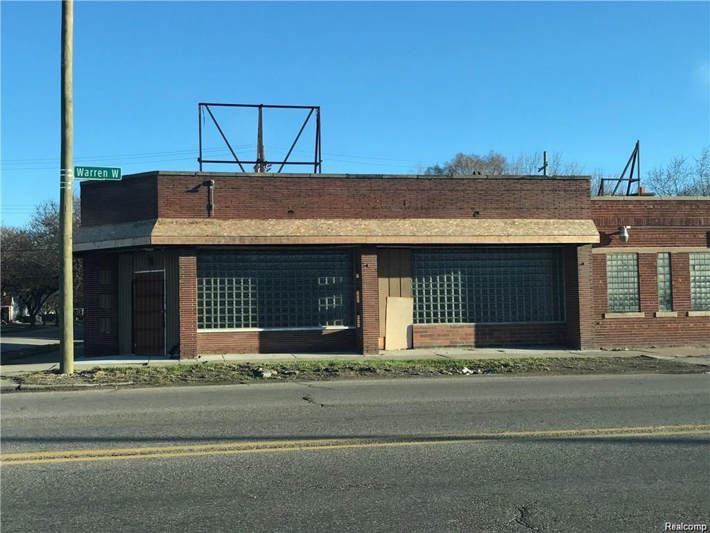 19646 Warren Avenue - Photo 1