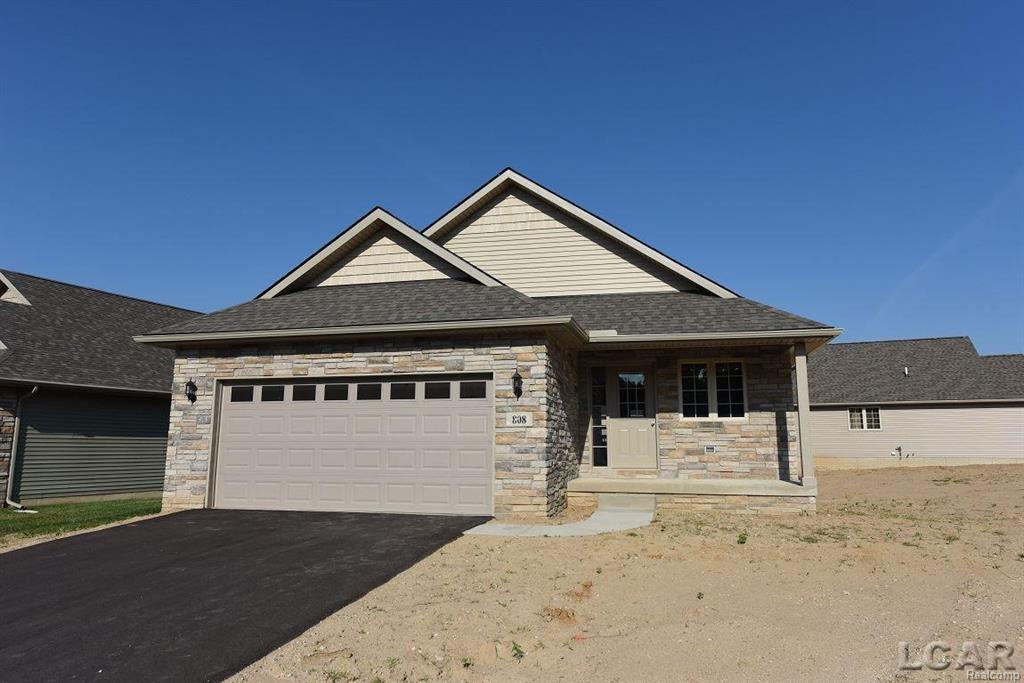 829 War Bonnet Dr - Photo 1