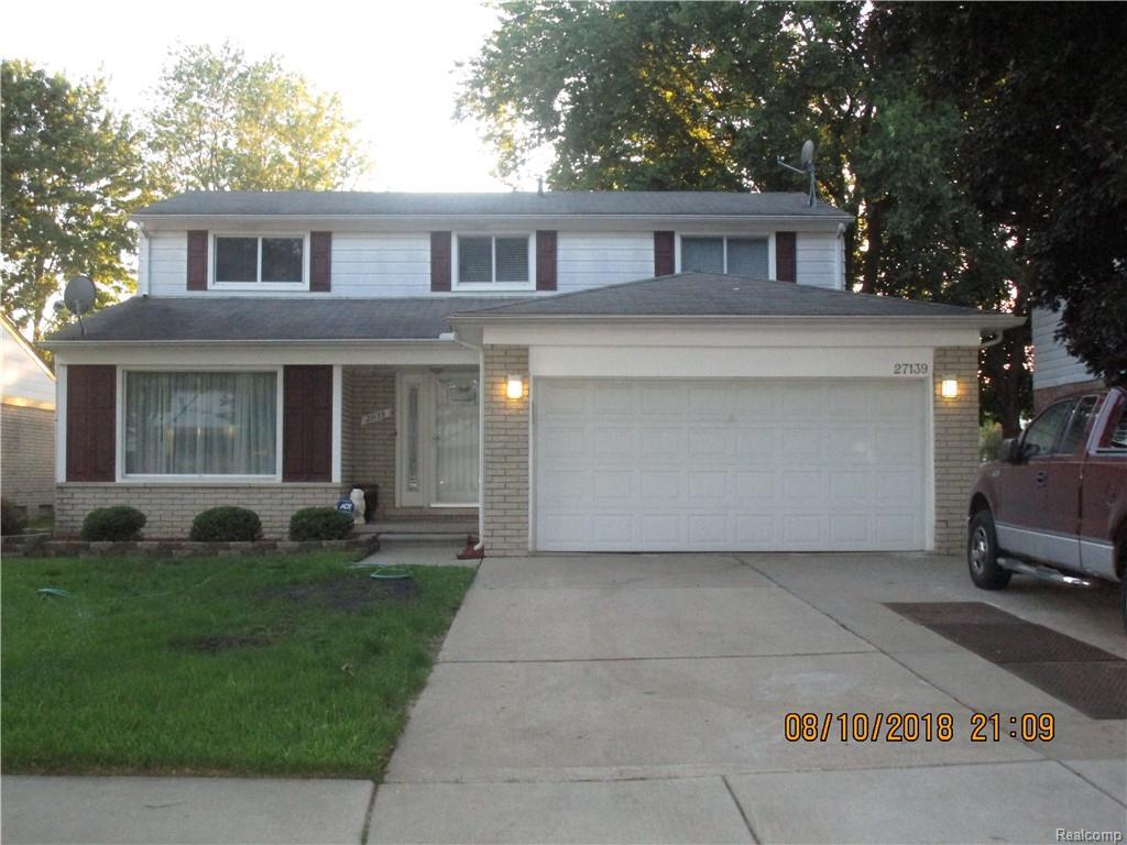 27139 Aberdeen Street - Photo 1