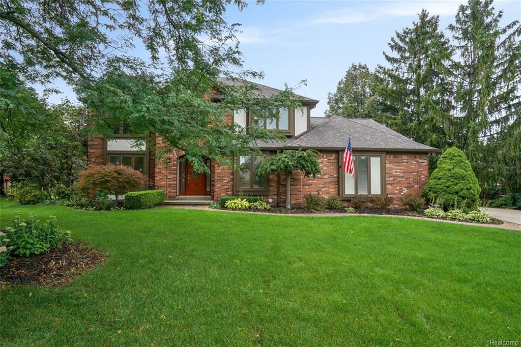 28519 Heatherbrook Court - Photo 1