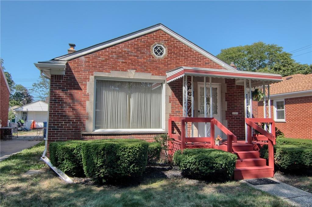 8507 Riverdale Street - Photo 1