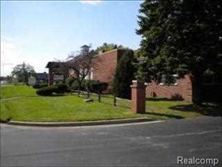2059 Monroe - Photo 1