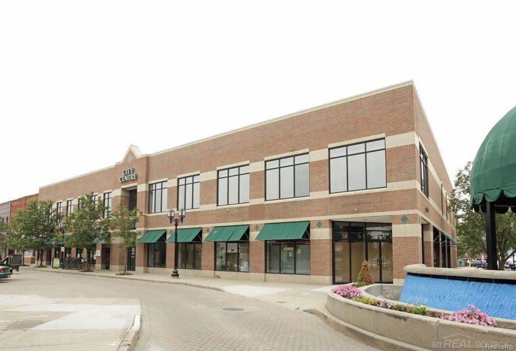 Macomb Place - Photo 1