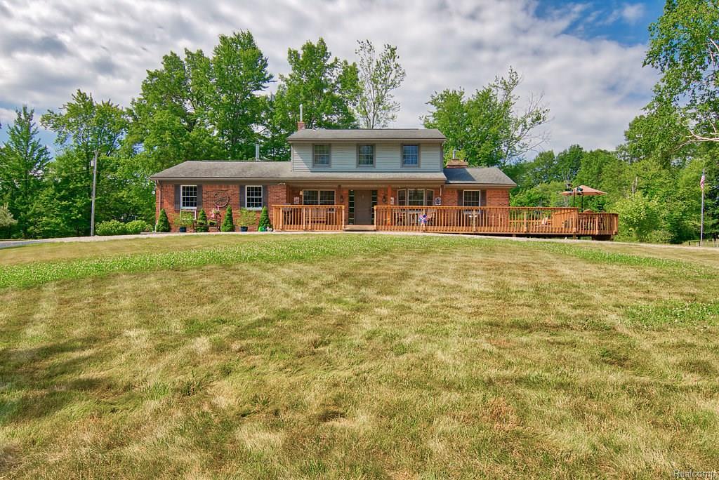3281 Meadow Lane - Photo 1