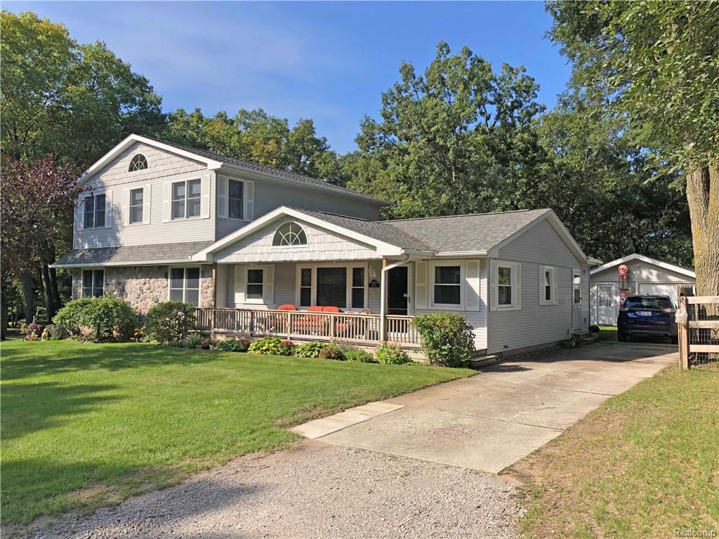 6829 Hilltop Drive - Photo 1