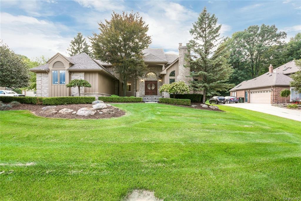 580 Carlo Ct - Photo 1