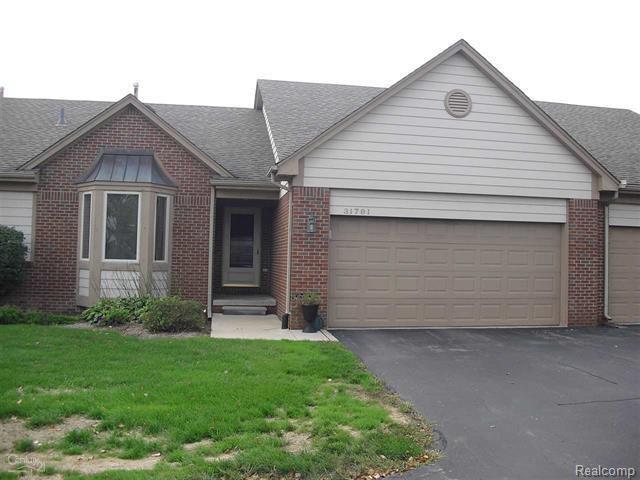 31791 John Michael Circle - Photo 1