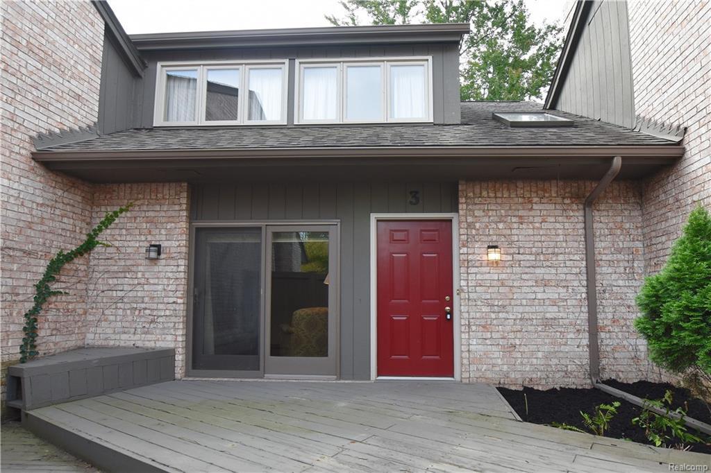 41350 Woodward Avenue - Photo 1