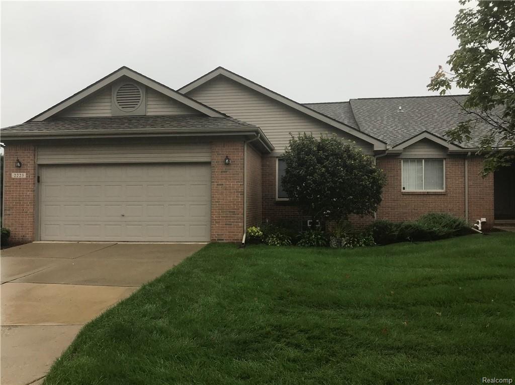 2223 Fairway Circle - Photo 1
