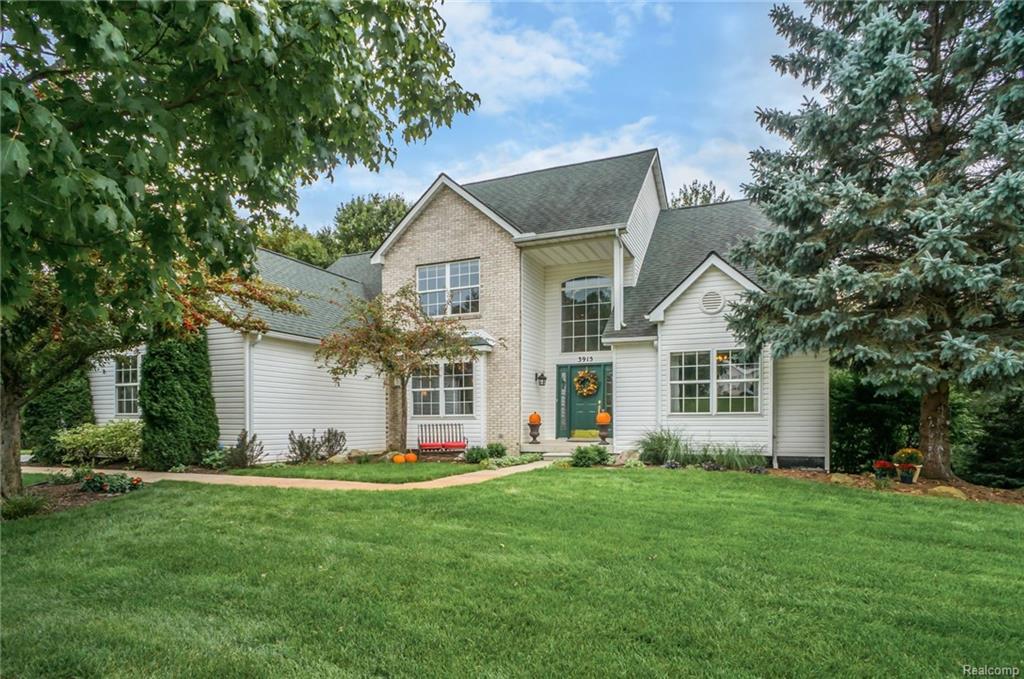 3915 Forest Edge Drive - Photo 1