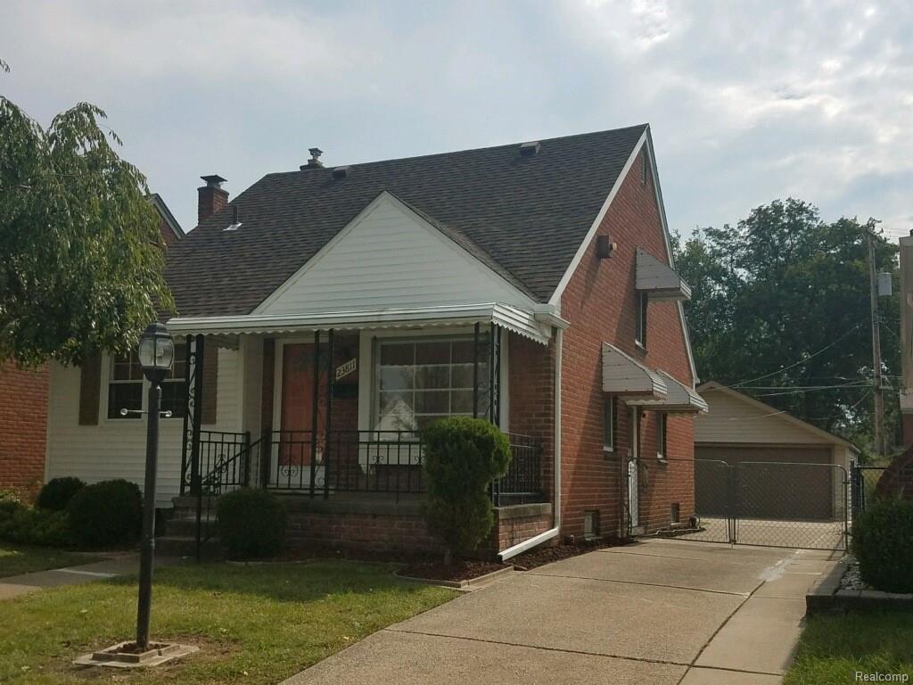 23811 Hollander - Photo 1