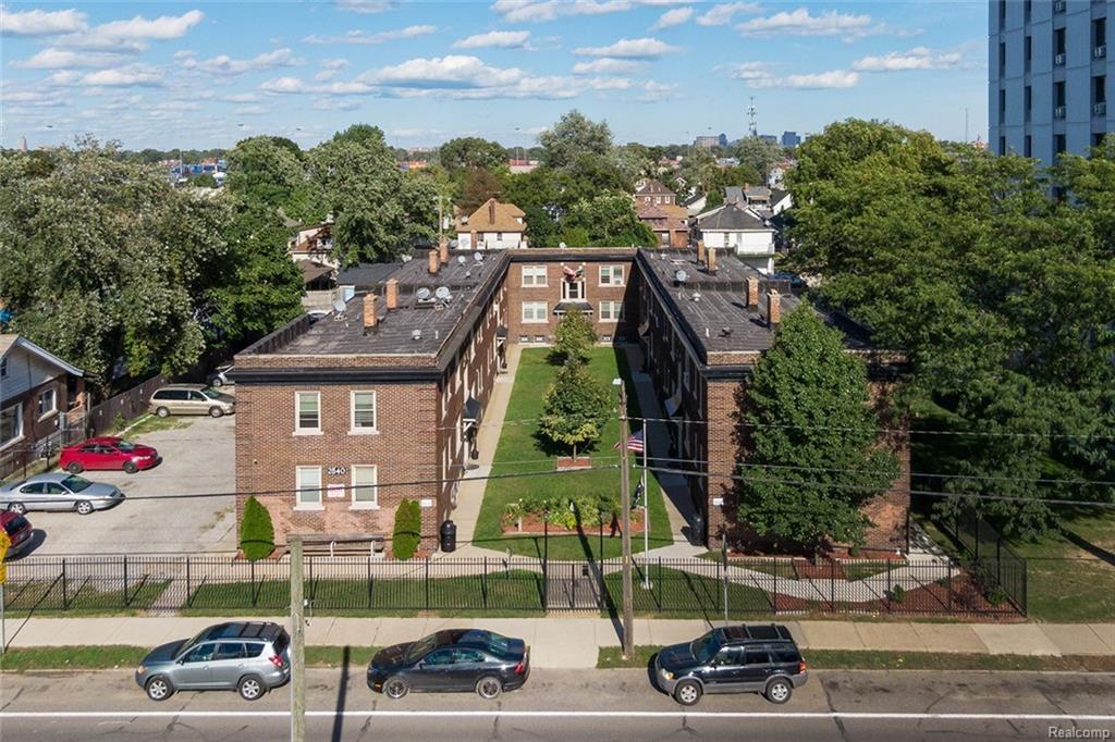 2540 Central Street - Photo 1