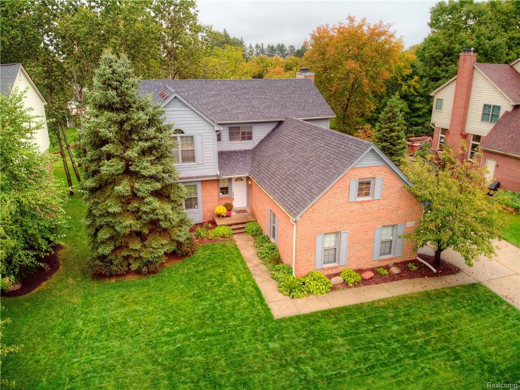43508 Castlewood - Photo 1