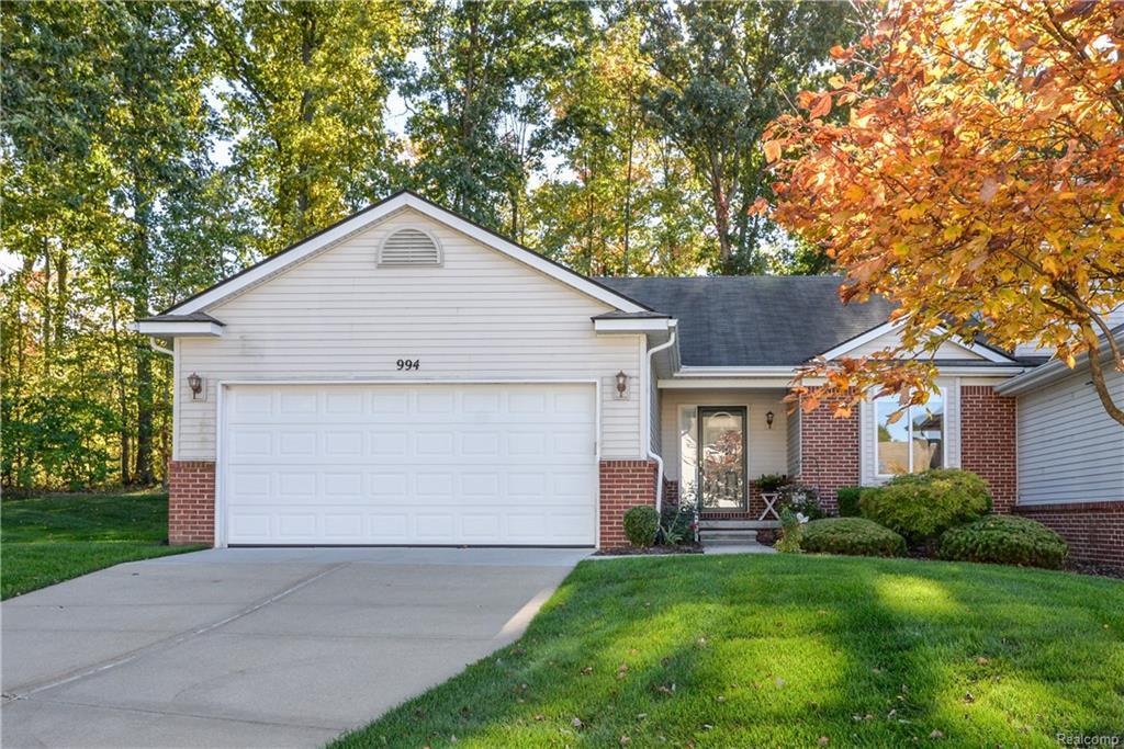 994 Yarrow - Photo 1
