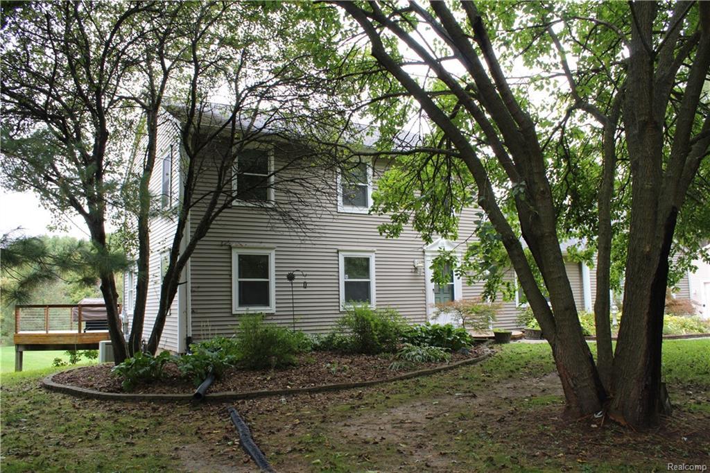 2389 Byron Road - Photo 1