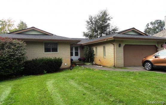 3364 Kingsway Drive - Photo 1