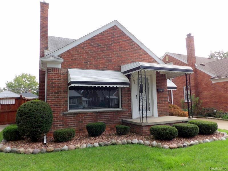10093 Colwell Avenue - Photo 1