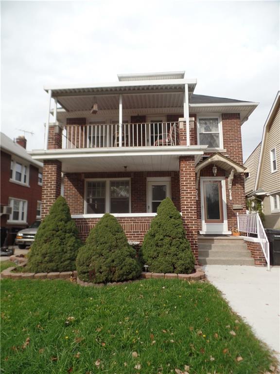 516 Emmons Boulevard - Photo 1