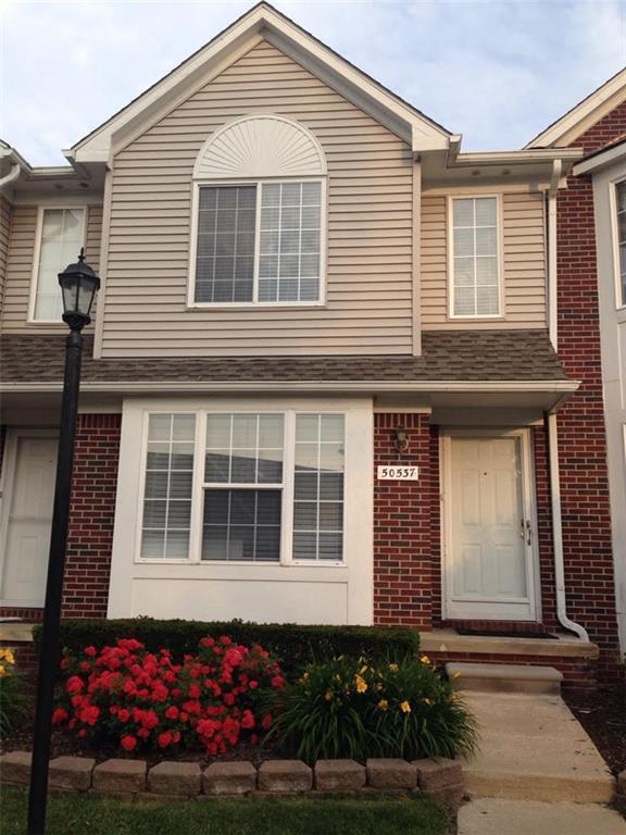 50537 Abbey Drive - Photo 1