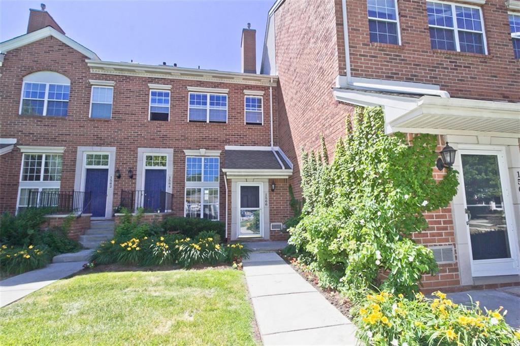 1566 Maryland Club - Photo 1
