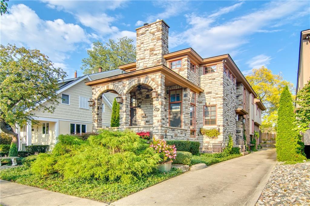 520 Park Street - Photo 1