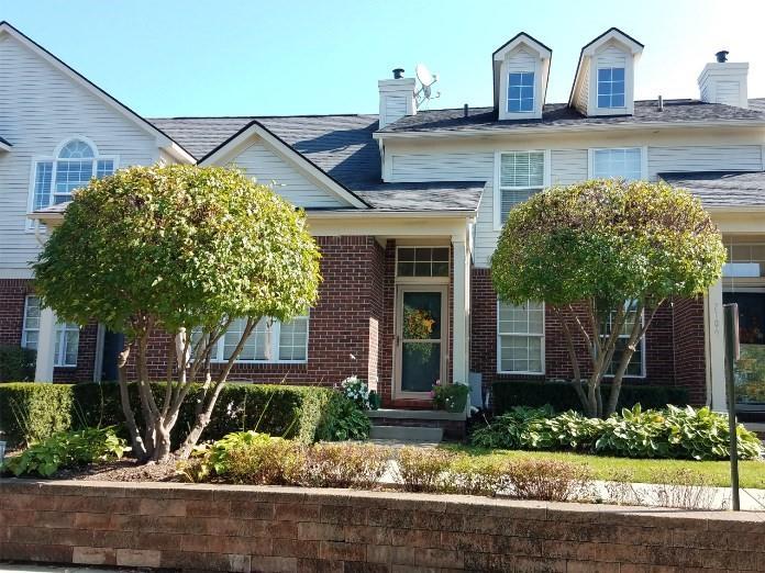7103 Jasmine Drive - Photo 1