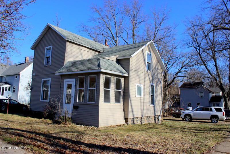 51 Oak St - Photo 1